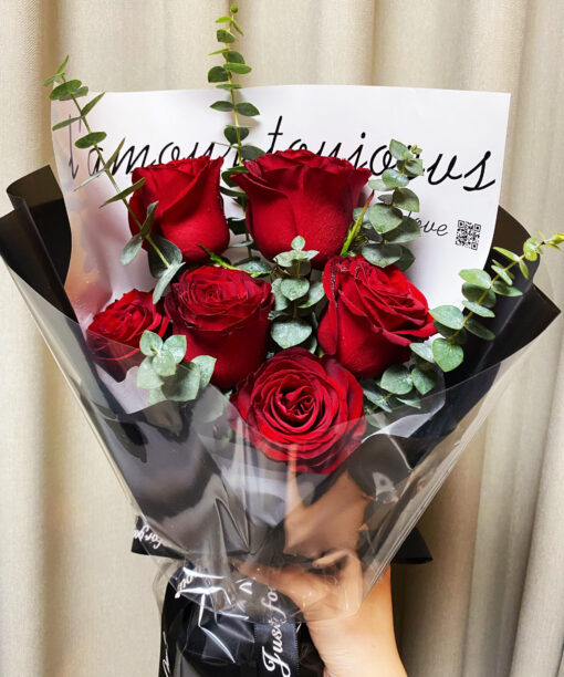 Scarlet Romance